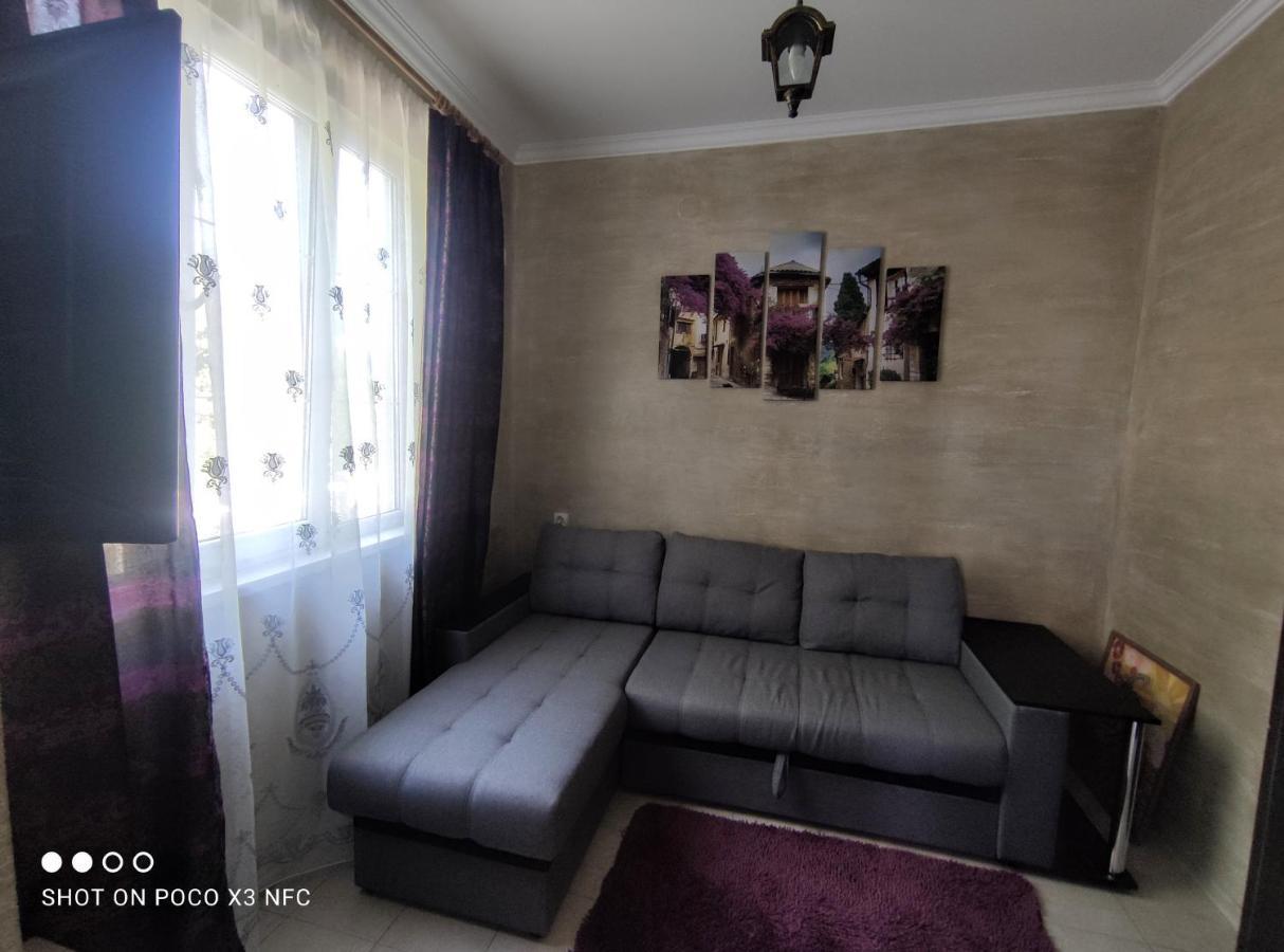 Guest House Chalet Agave Gagra Exterior foto
