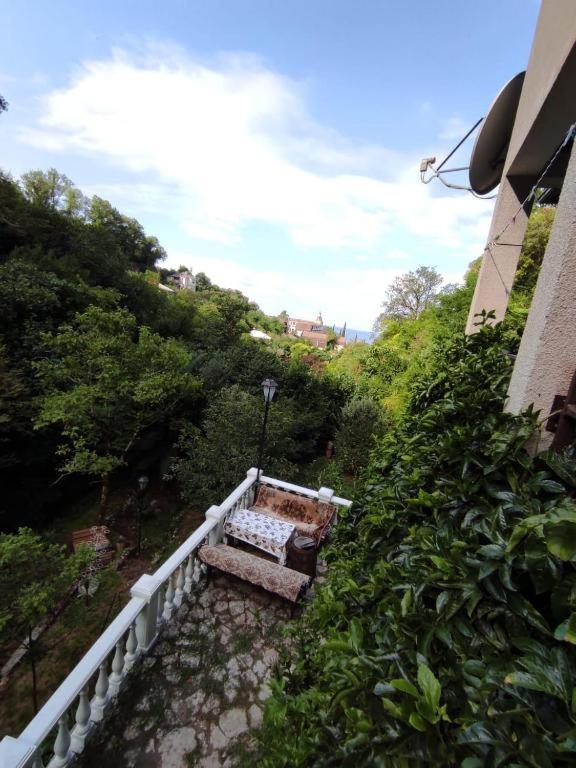 Guest House Chalet Agave Gagra Exterior foto